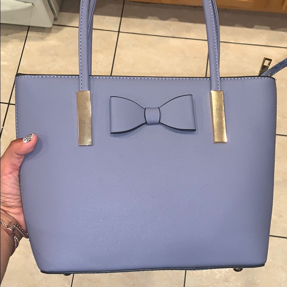 Brand new cute lavender purse! - Picture 4 of 5
